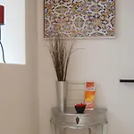 אורחן Suites Inn Lagos