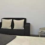 Suites Inn Lagos לאגוּ‏ש