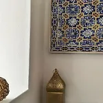 Suites Inn Lagos Fogadó 3*