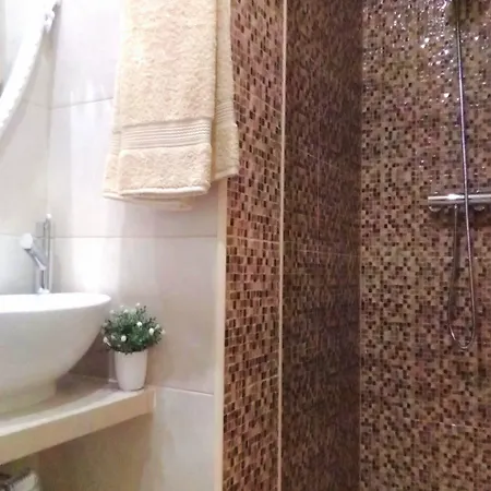 Suites Inn Lagos 3* לאגוּ‏ש