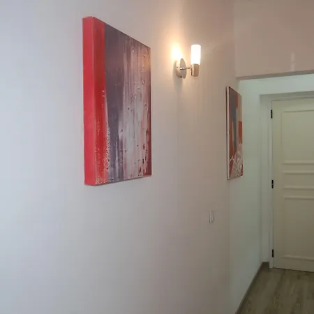 Suites Inn Lagos 3*