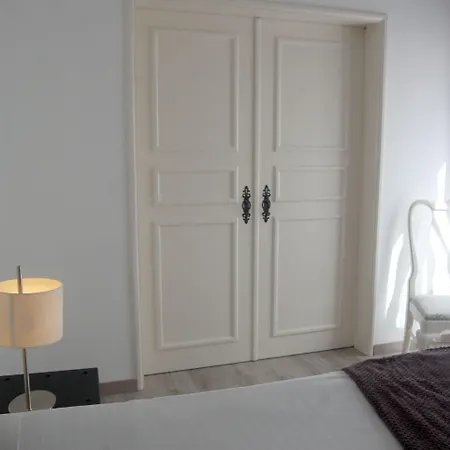 Suites Inn Lagos אורחן 3*