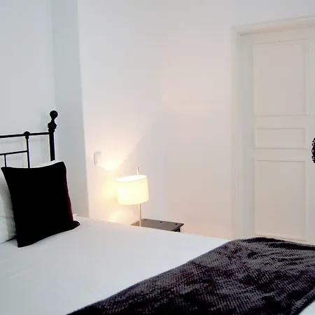 אורחן Suites Inn Lagos