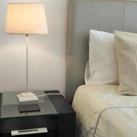 אורחן Suites Inn Lagos לאגוּ‏ש