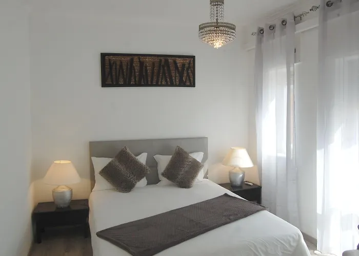 Suites Inn Lagos Inn 3*