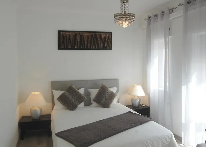 Inn Suites Inn Lagos 3*