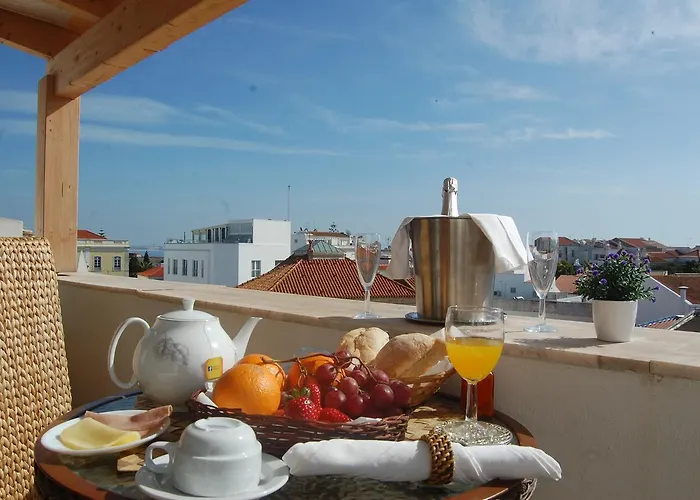 Suites Inn Lagos 3* Лагуш